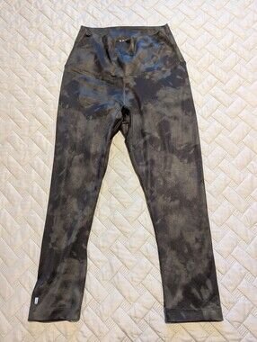 NOBULL Women's Green and Black Leggings Sz.XS